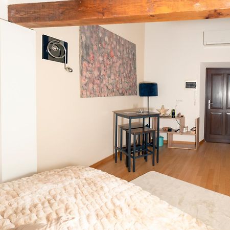 Appartamento Lorenzo ตูริน ภายนอก รูปภาพ